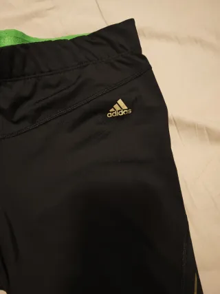 Mallas 3/4 Adidas Negras y Verdes