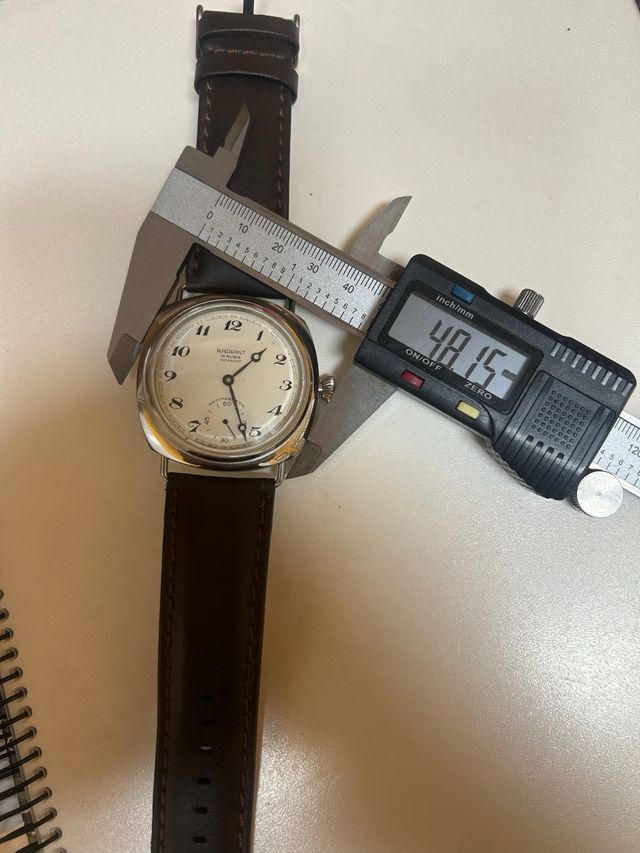 Reloj Radiant 15 Rubis Incabloc