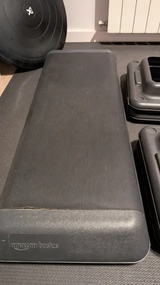 Step Aeróbic AmazonBasics Negro