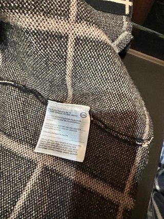 Cárdigan C&A Cuadros Beige y Negro