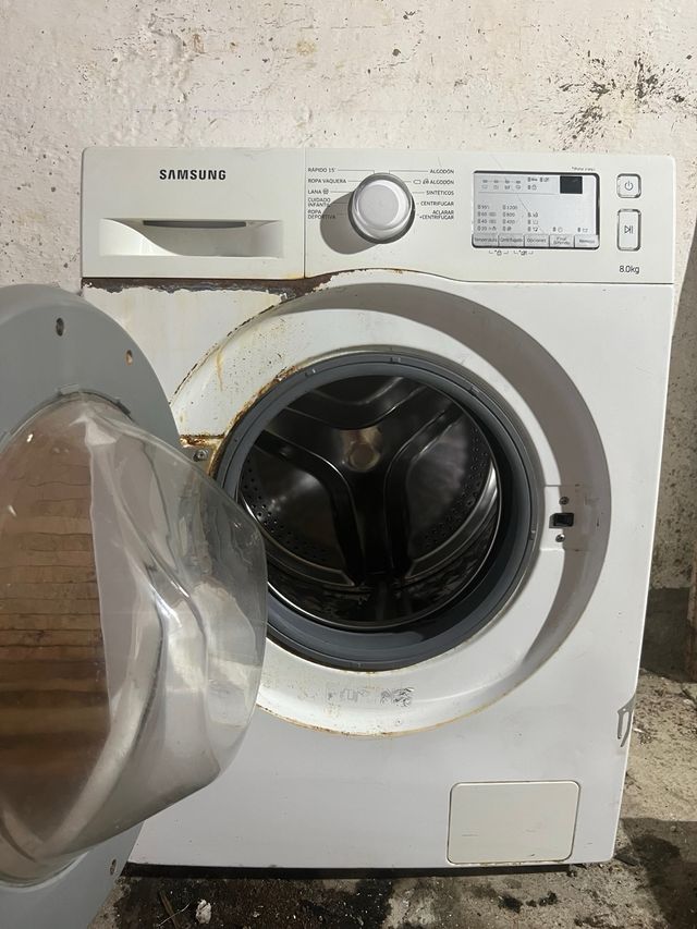 Lavadora Samsung 8kg averiada.