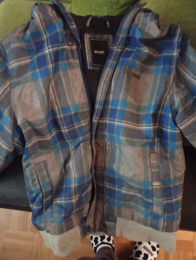 Cazadora Rip Curl azul y gris