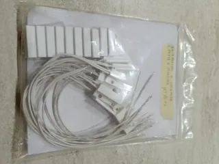 Interruttori magnetici per porte e finestre.