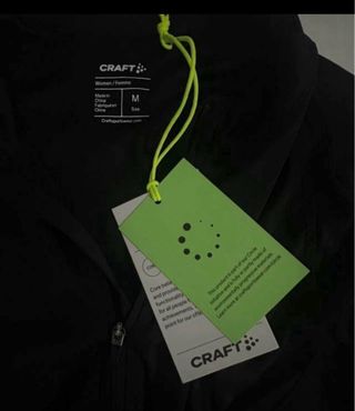 Talla M. Camiseta deportiva de mujer CRAFT 