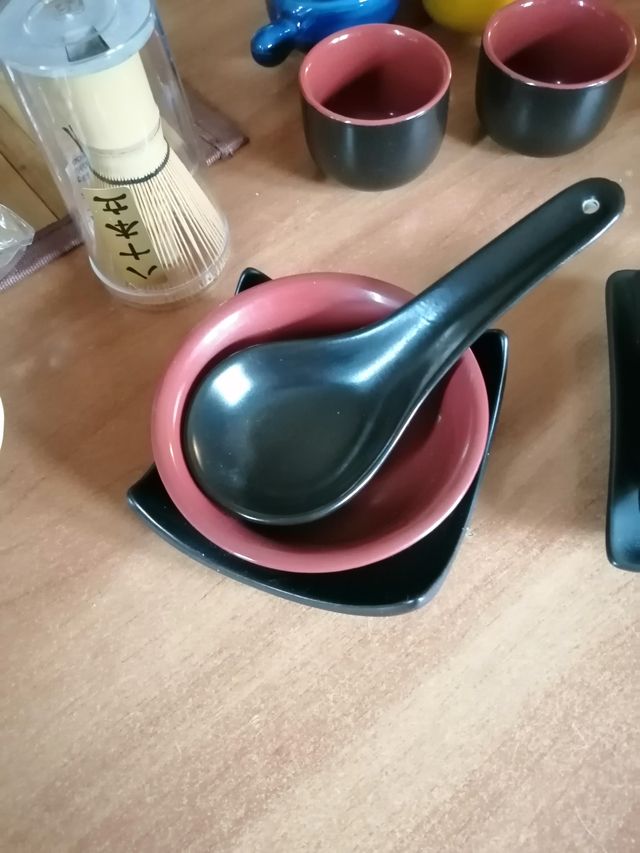 Kit Sushi Ceramica e Plastica