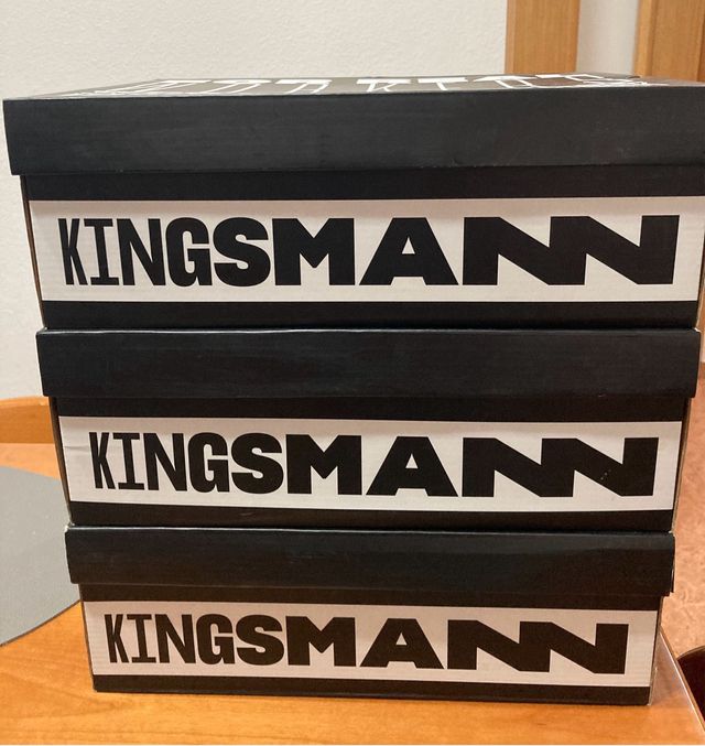 Botas de trabajo nuevas con puntera reforzada