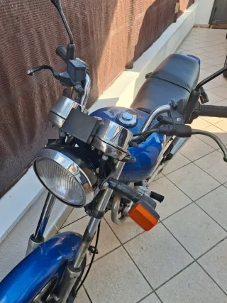 Honda CB 250 Two Fifty