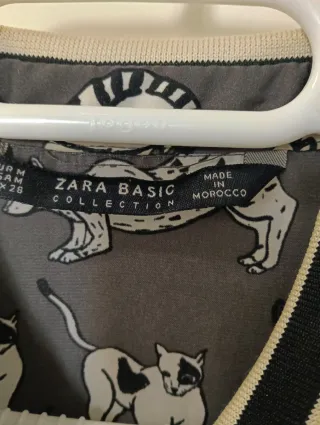 Vestido Zara estampado gatos gris y blanco M/L