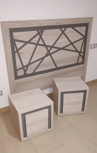 Testiera, 2 tavoli e Sinfonier