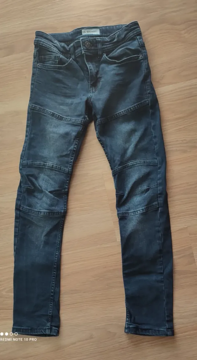 Pantalón vaquero niño Talla 10