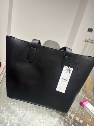 Borsa Sinsay ecopelle nera