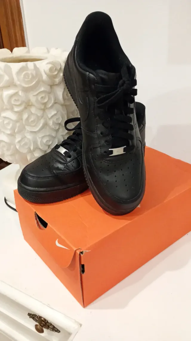 Nike Air Force 1 Negras Nuevas Jordan Adidas