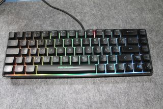 Teclado Gaming 65% Mini RGB Deep Gaming TM065