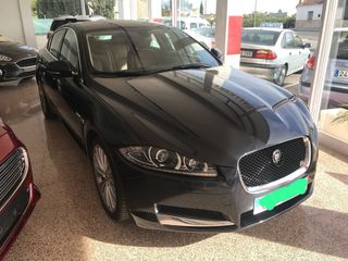 Jaguar XF 2011