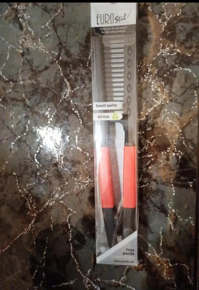 Peine Eurostil para plancha