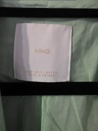 Blazer lino Mango verde