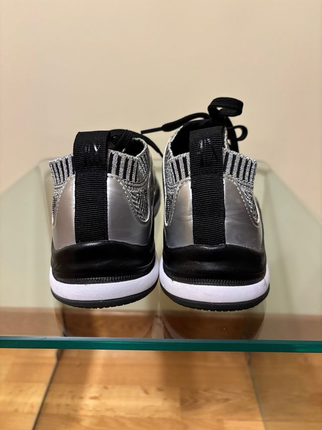 Zapatillas Armani Exchange plateadas