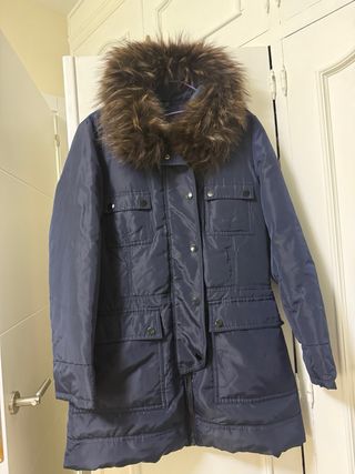 Chaqueta Antea Talla 40 con Capucha de Pelo