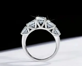 Anillo Plata 5 Moissanitas