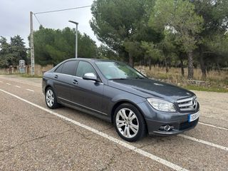 Mercedes-Benz C 180K Avantgarde CON GARANTIA