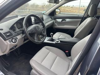 Mercedes-Benz C 180K Avantgarde CON GARANTIA