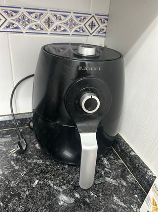 Freidora de aire Jocel negra