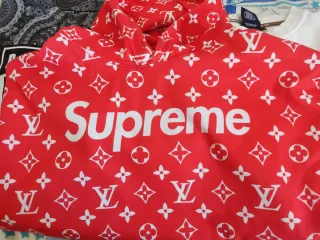 Sudadera Louis Vuitton Supreme Roja Talla Única