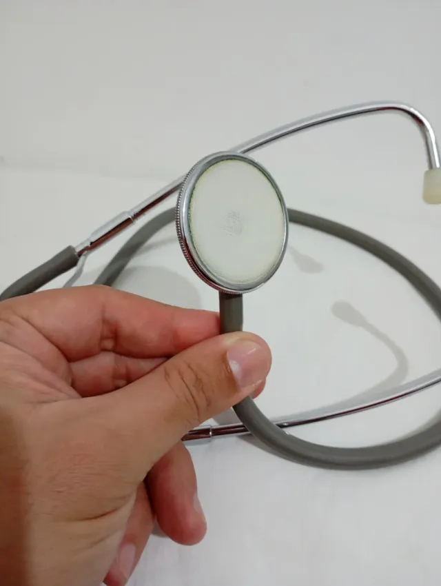 Estetoscopio en buen estado