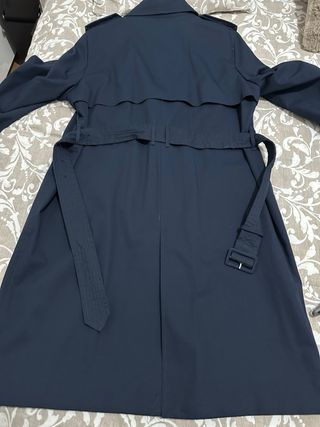 Gabardina azul Mango