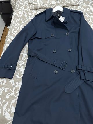Gabardina azul Mango