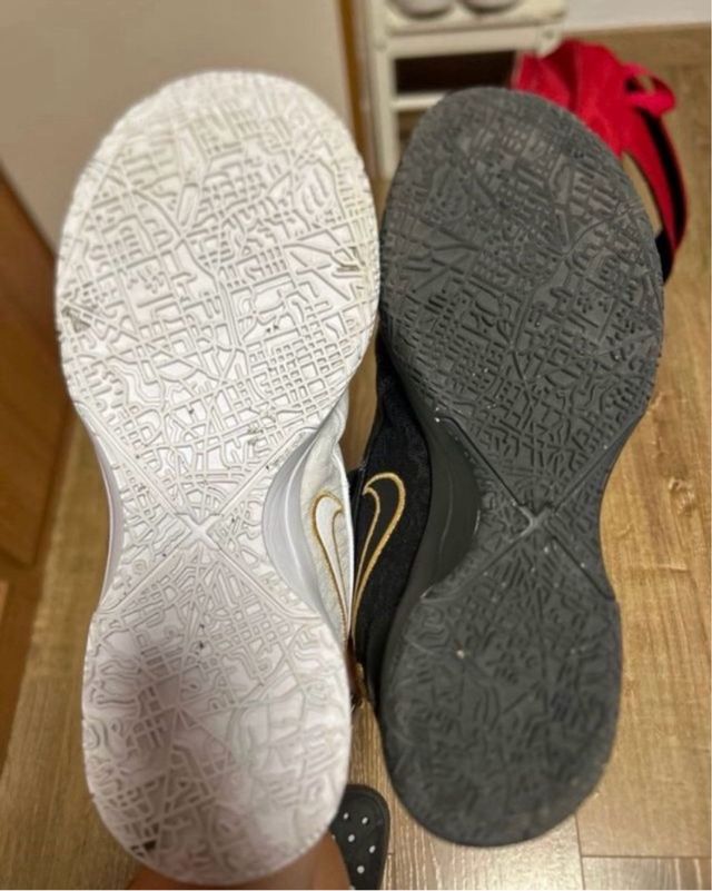 Zapatillas Baloncesto Nike Blancas y Doradas