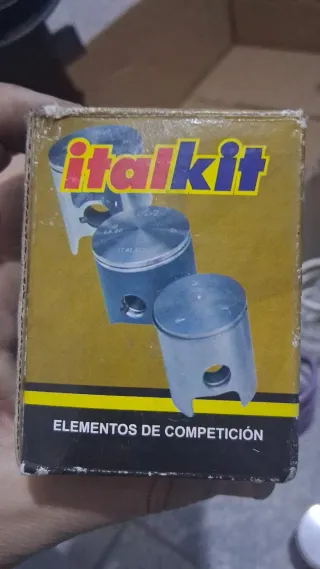 Se venden estas piezas para moto scotter