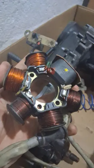 Se venden estas piezas para moto scotter