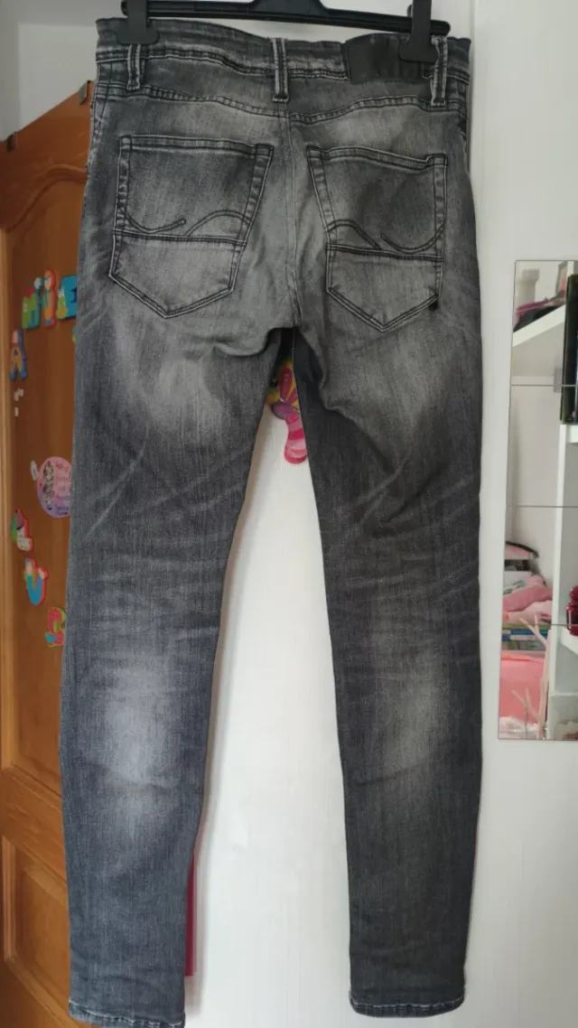 Vaqueros Jack Jones W30/L32 elásticos