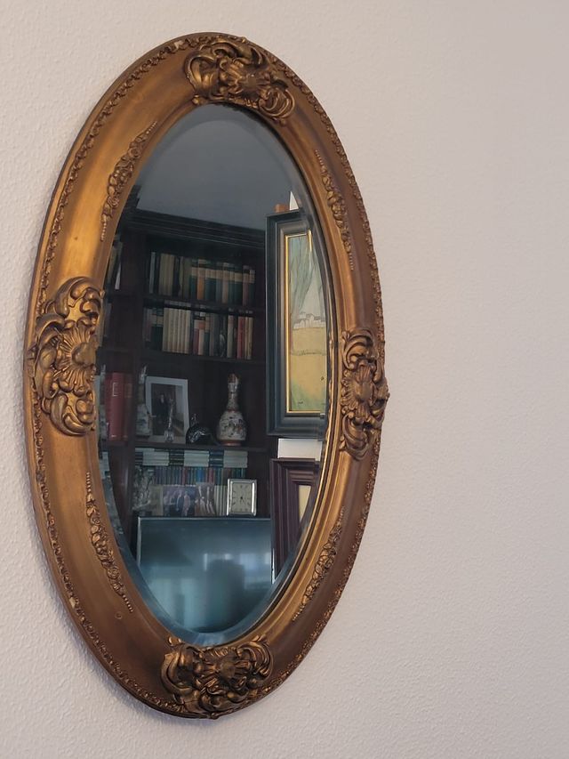 Espejo Ovalado Antiguo Dorado