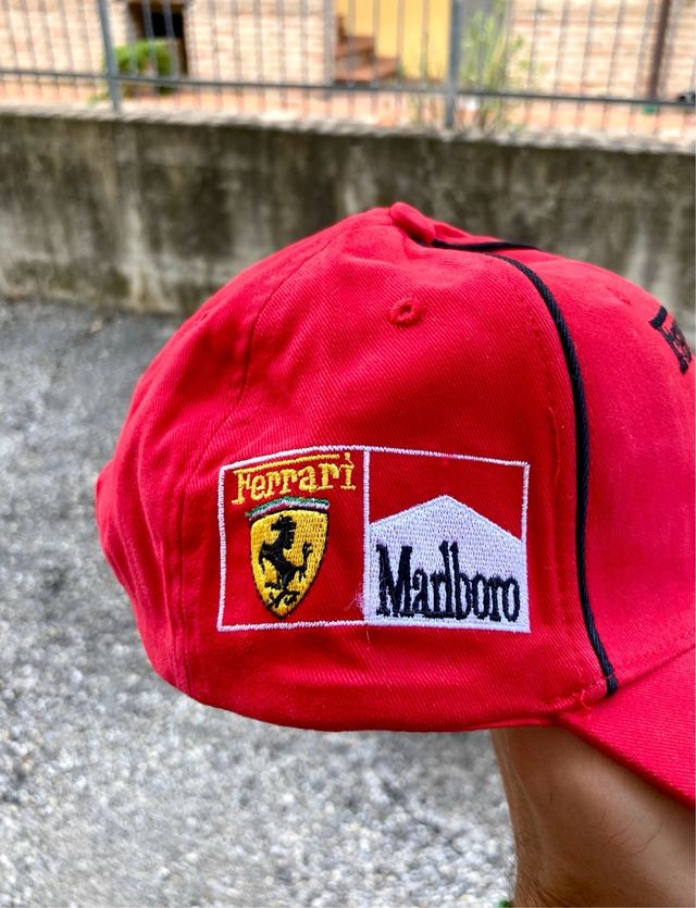 Vintage Marlboro x Ferrari cap black and red