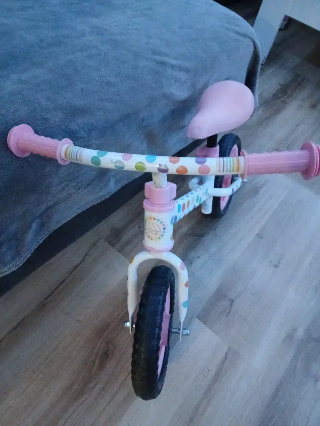 Bicicleta de equilibrio infantil rosa