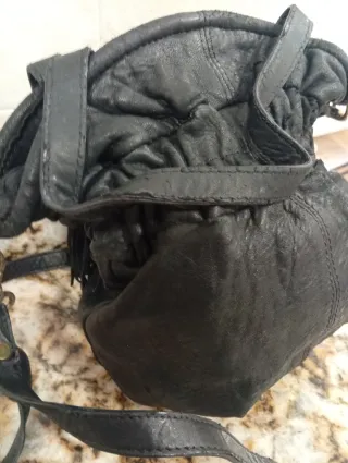 Bolso piel Zara flecos negro