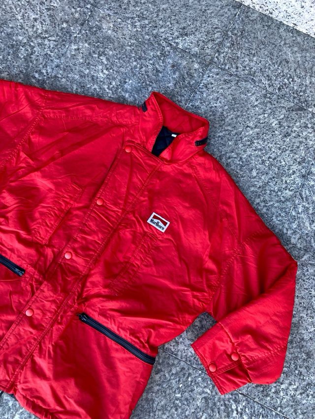 Rare vintage Marlboro jacket 90s red black