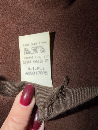 Sombrero marrón elegante