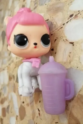 Muñeca LOL Surprise con accesorio