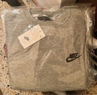 Sudadera Nike Gris