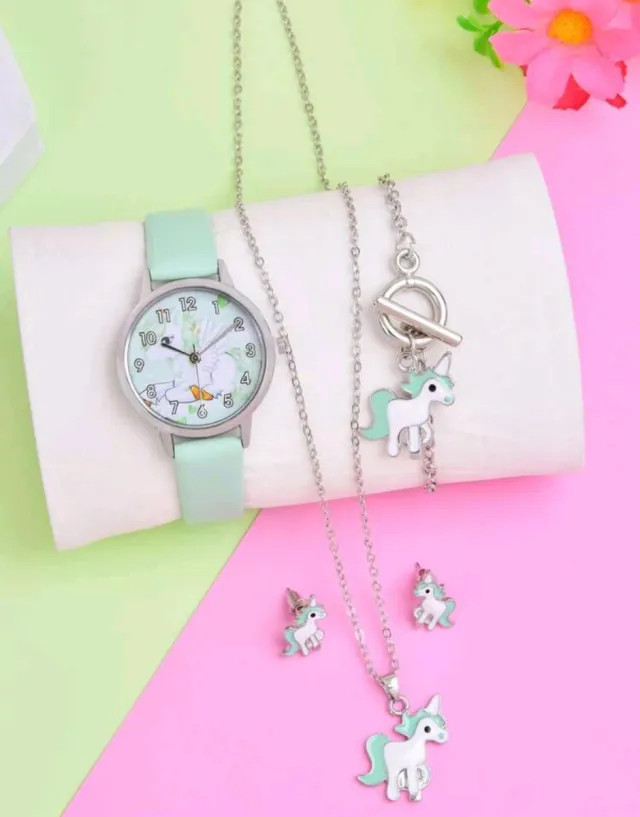 JOyería infantil Unicornio.CON ETIQUETA. 7,80 EURO