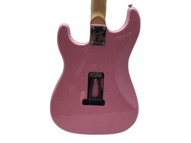guitarra electrica squier sonora