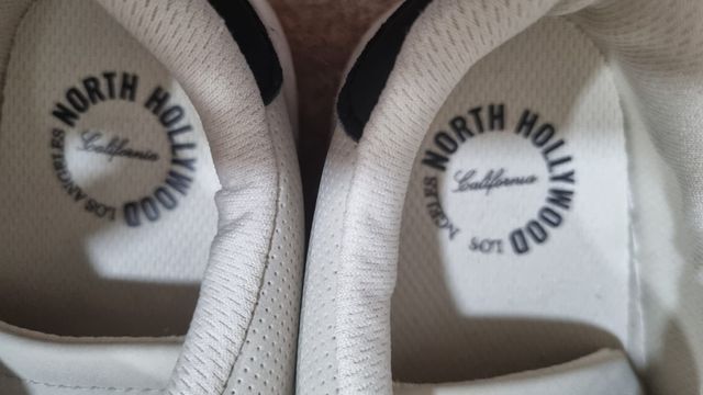 Zapatillas de vestir beige 