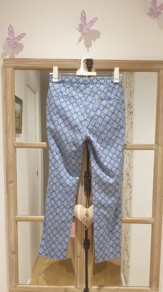 Pantalón estampado azul