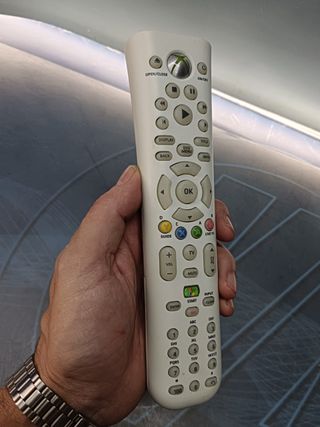 mando X-Box 360 univesal media remote