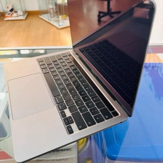 MacBook Pro 2020 8GB RAM 256GB SSD i5
