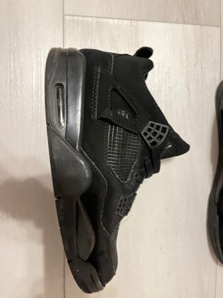 Jordan 4 Black Cat