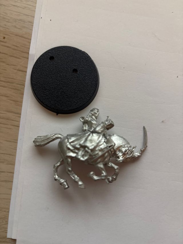 Arwen e Frodo a cavallo LOTR GW